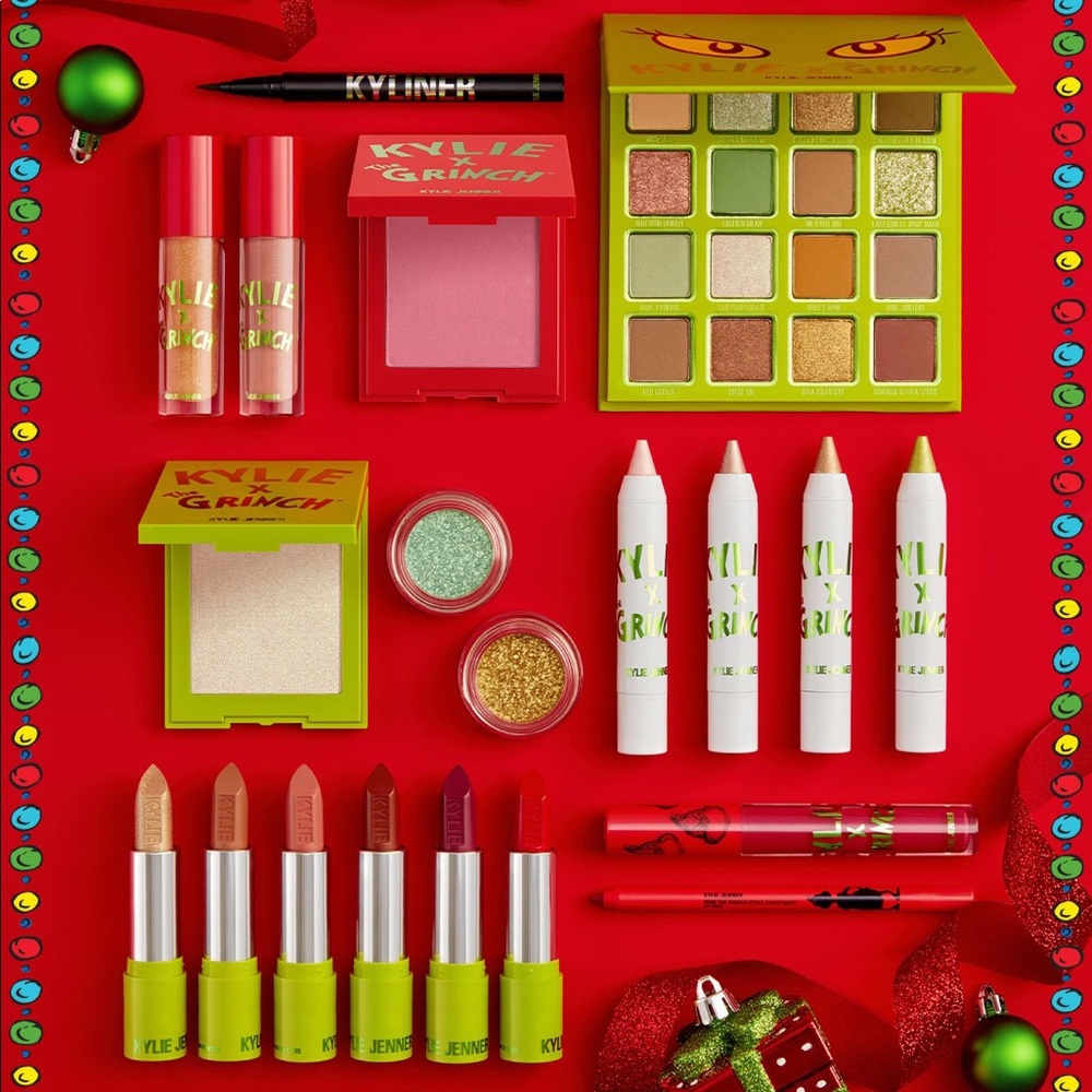 SEPARATES! Kylie x Grinch Holiday Collection